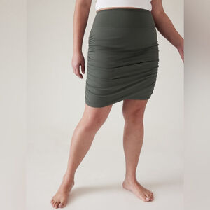 Athleta | Transcend Skort | Sz L | Dark Loden | NWT